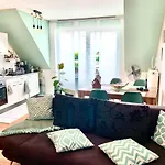 Cottbus-Apartments - Green Apartment I Privat I Wifi I Kueche I Balkon